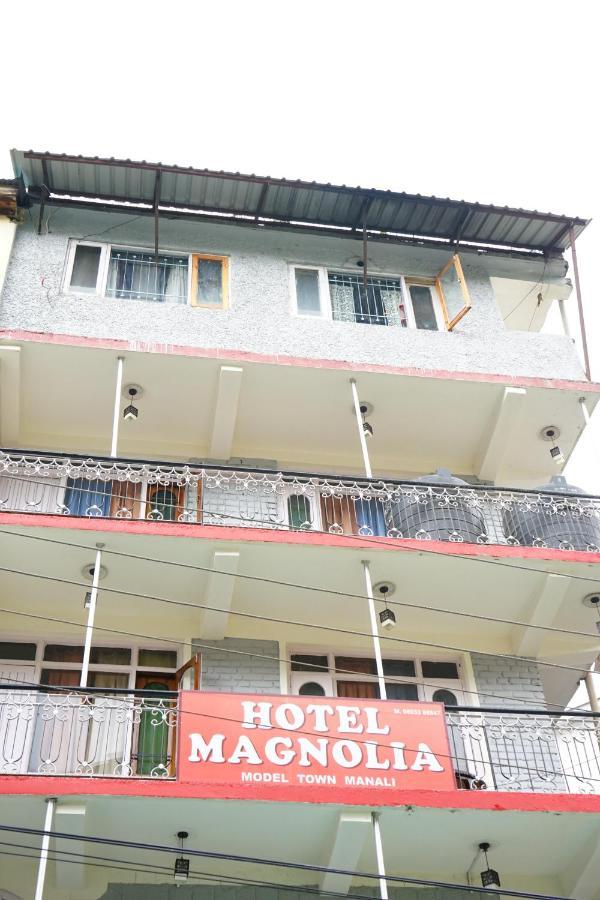 Hotel Magnolia Mallroad Manali エクステリア 写真