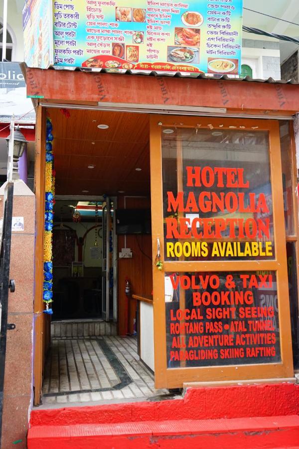 Hotel Magnolia Mallroad Manali エクステリア 写真